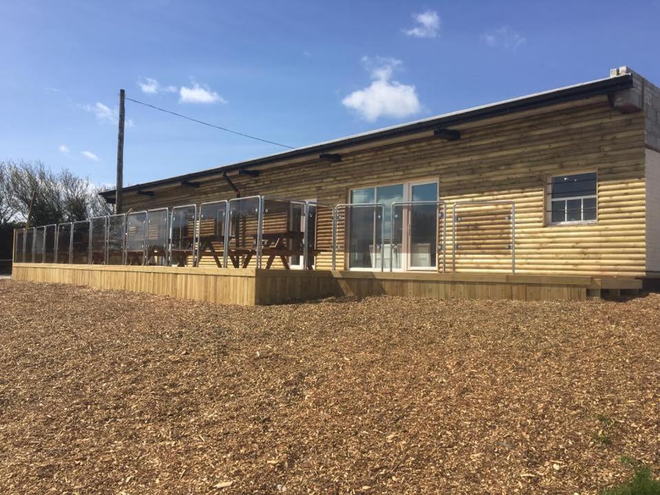 Original Glamping Pod With Hot Tub Hotell Frodsham Eksteriør bilde